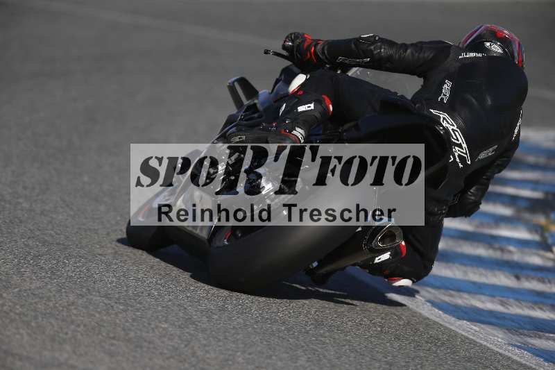 /Archiv-2024/01 26.-28.01.2024 Moto Center Thun Jerez/Gruppe schwarz-black/backside